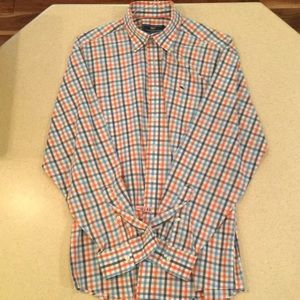 Vineyard Vines Button Down